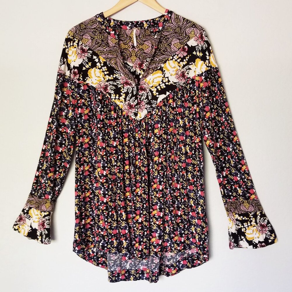 Free People Wildflower Fields Henley Top Tunic Blouse M $108 Black Ditsy Floral - Picture 7 of 16